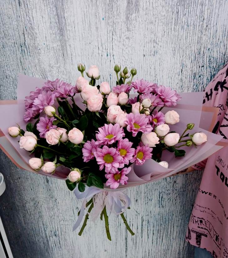 Букет цветов из: Розы и Хризантемы в Тазовском