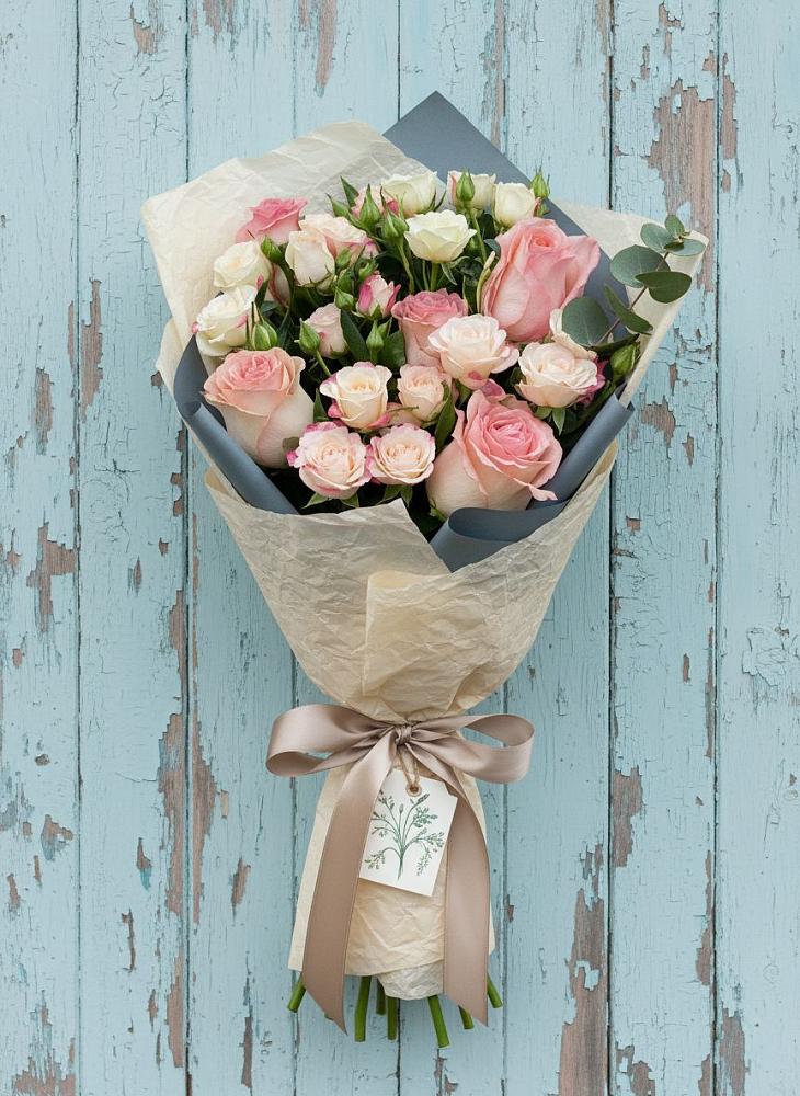 Букет цветов из: Розы в Тазовском