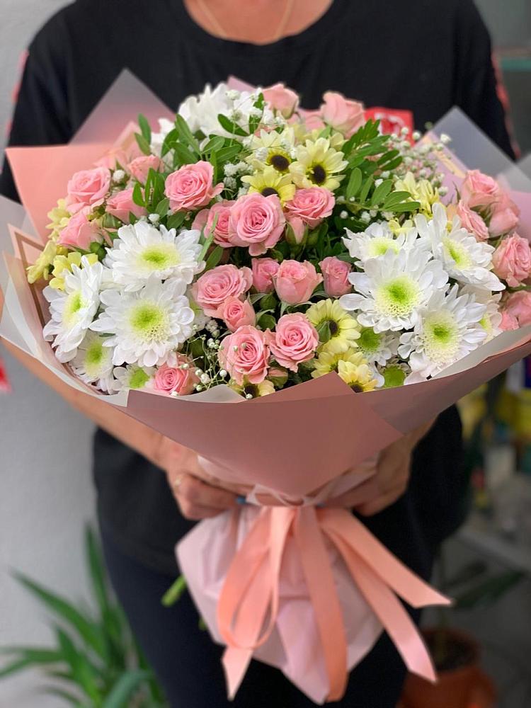 Букет цветов из: Розы и Хризантемы в Тазовском
