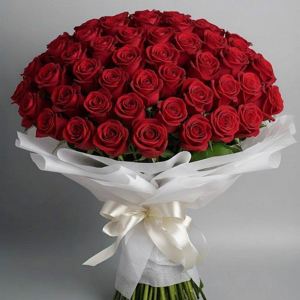 Букет 101 Красная роза Блэк Мэджик в Тазовском