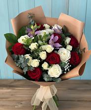 Букет цветов из:  Розы и Альстромерии в Тазовском