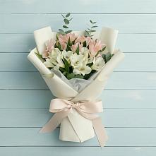 Букет цветов из:  Альстромерии в Тазовском