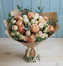Букет цветов из:  Альстромерии и Розы в Тазовском